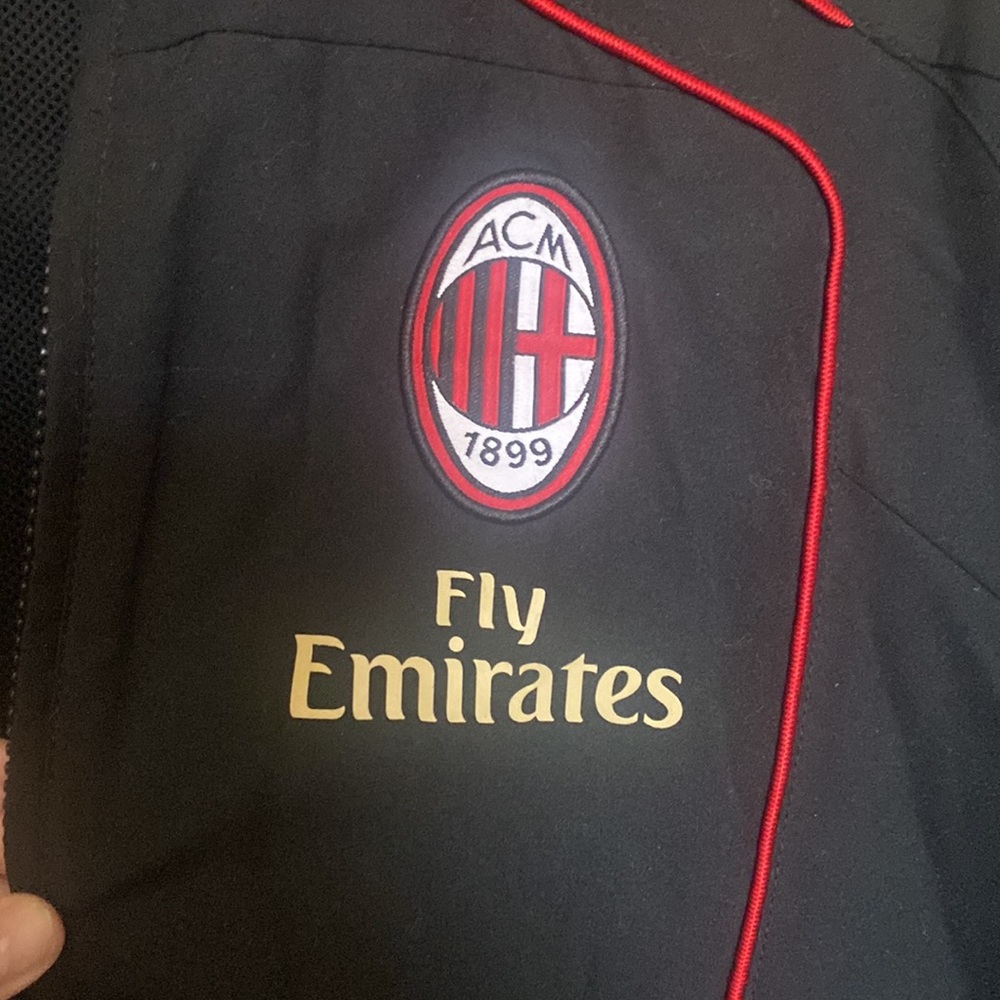Adidas jacket. - Picture 2 of 5
